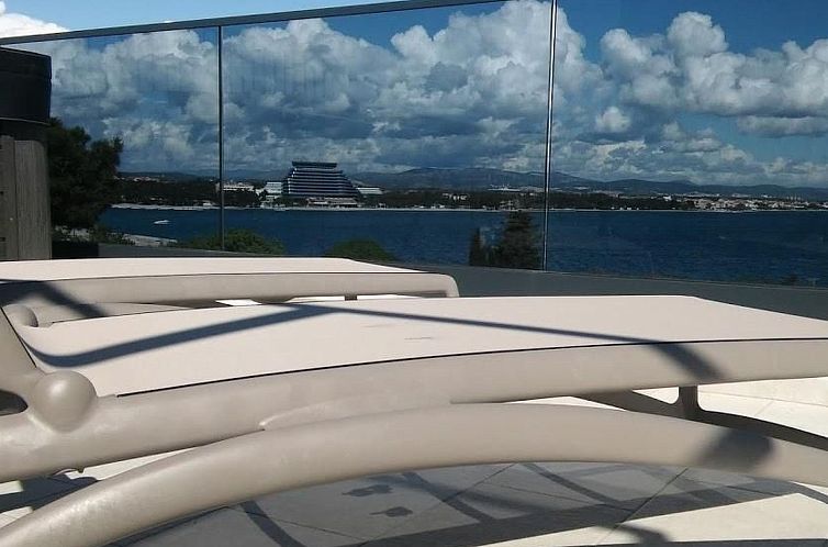 Appartement Luxuriöses Penthouse mit Meerblick und Sauna