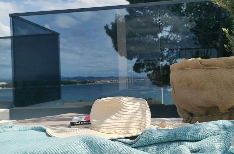 Appartement Luxuriöses Penthouse mit Meerblick und Sauna