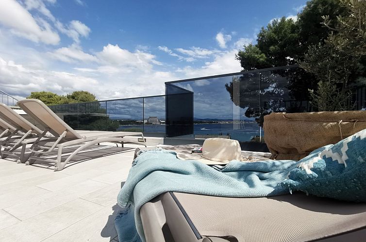 Appartement Luxuriöses Penthouse mit Meerblick und Sauna