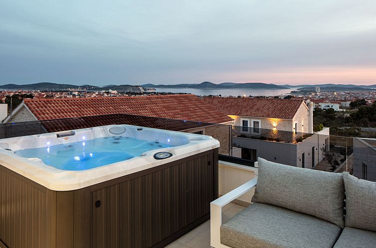 Vakantiehuis Villa Vodice Sky für 8 Gäste