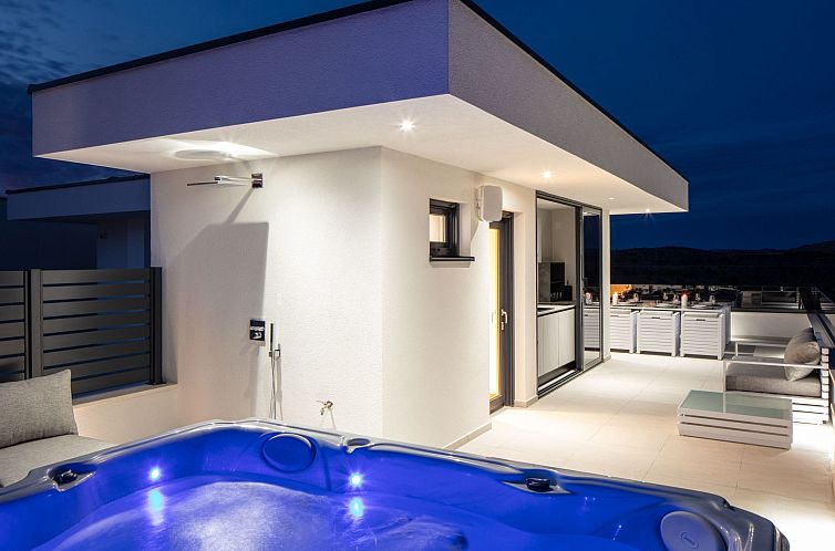 Vakantiehuis Villa Vodice Sky für 8 Gäste