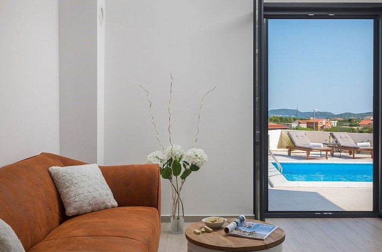 Vakantiehuis Schöne Villa Bettina in Vodice