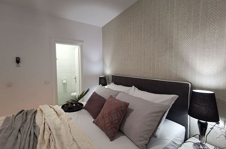 Appartement in Vodice mit Großer Terrasse