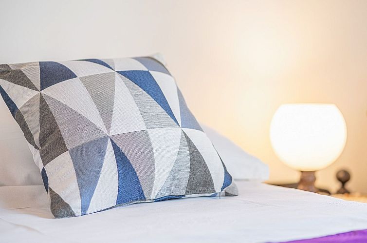 Appartement Große Ferienwohnung in Vodice mit Eigenem Balko