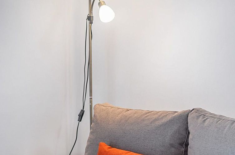 Appartement Große Ferienwohnung in Vodice mit Eigenem Balko