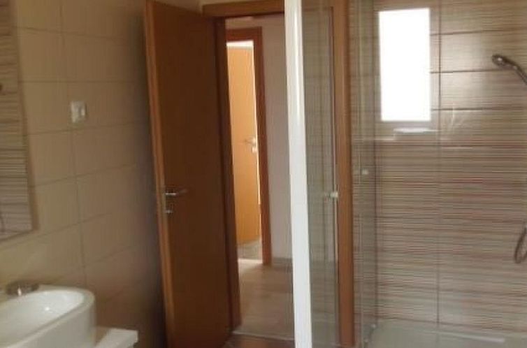 Appartement Moderne Ferienwohnung in Vodice mit Grill