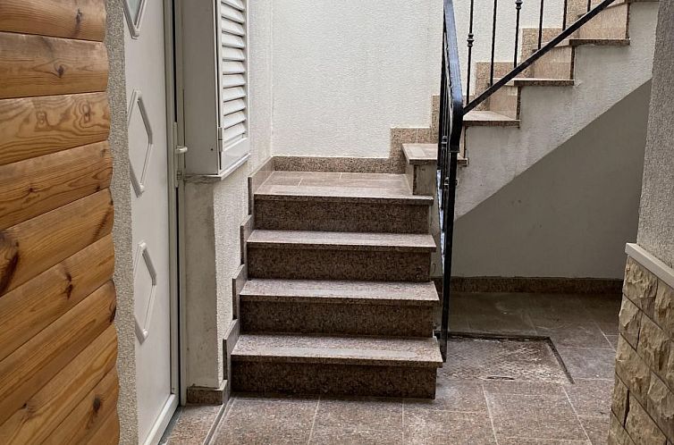 Appartement in Vodice mit Terrasse