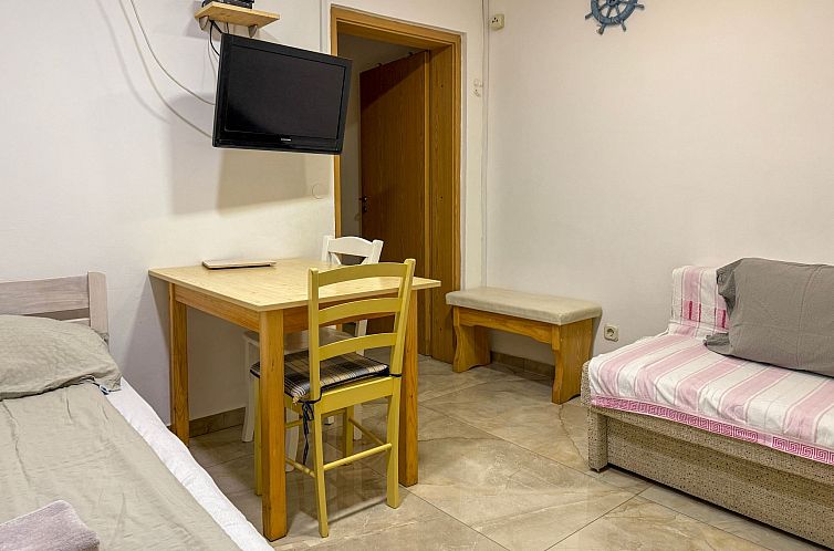 Appartement in Vodice mit Terrasse