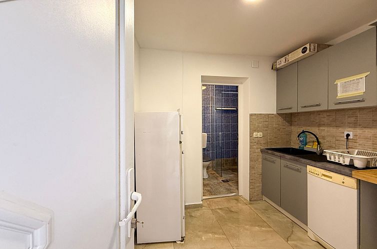 Appartement in Vodice mit Terrasse