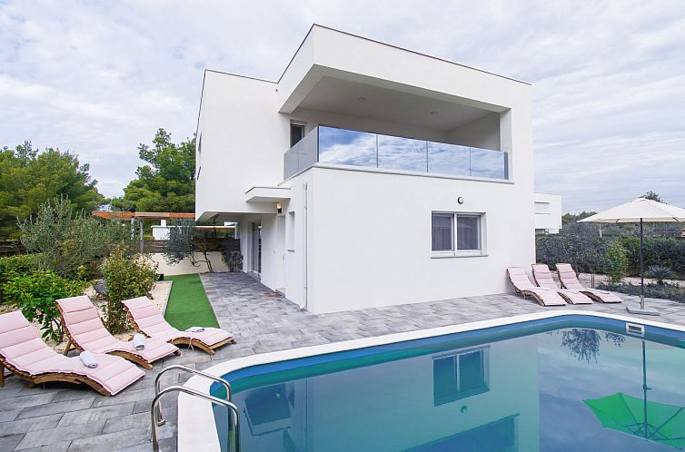Vakantiehuis Villa Nika