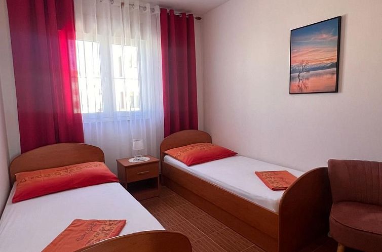Appartement Wohnung "Ivić 3"