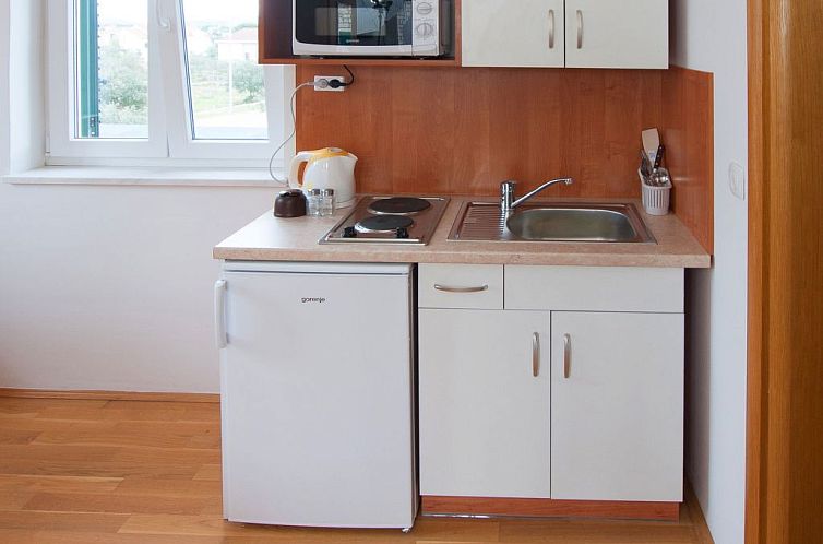 Unterkunft 10337110 - Appartement Dalmatien - Appartement Studio-Wohnung " Trio 12 "