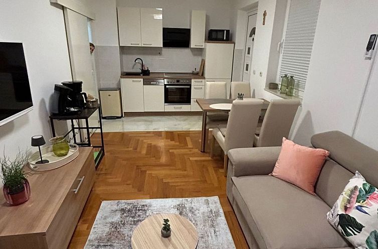 Unterkunft 10337113 - Appartement Dalmatien - Appartement "Adele A1 erste Katze"