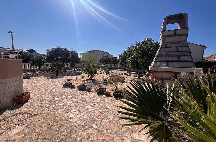 Appartement Wohnung "Ivić 2" mit Terrasse