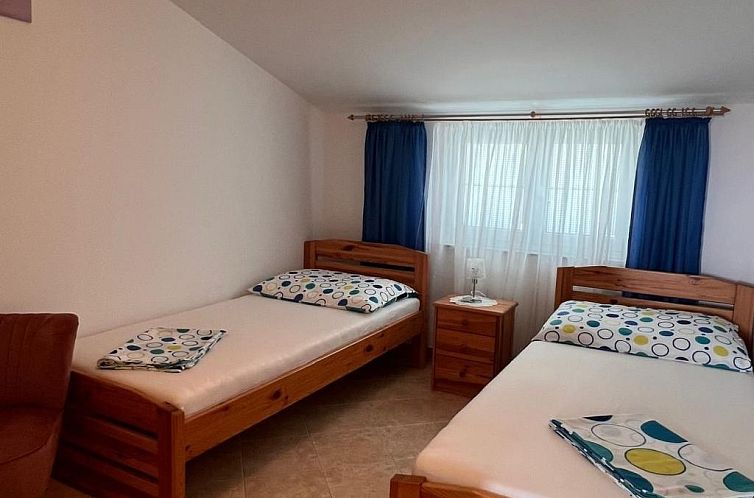 Appartement Wohnung "Ivić 2" mit Terrasse