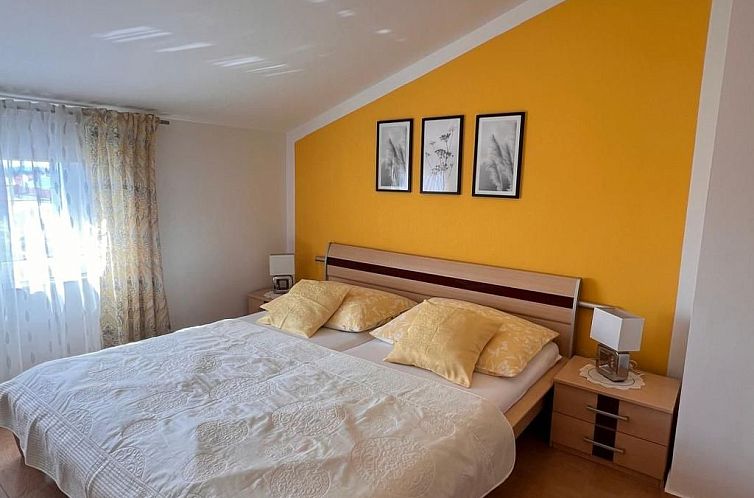 Unterkunft 10337115 - Appartement Dalmatien - Appartement Wohnung "Ivić 4"