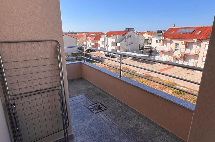 Appartement Wohnung "Ivić 4"
