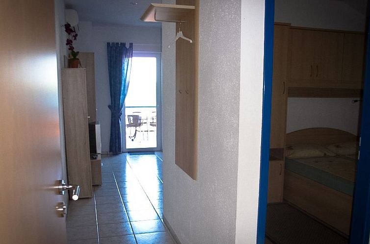 Appartement für vier Personen mit Balkon im ersten Obergesc