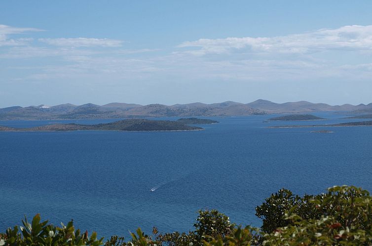 Appartement für vier Personen mit Terrasse im Erdgeschoss