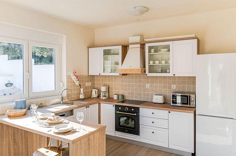 Vakantiehuis Sea Front Villa Lucija