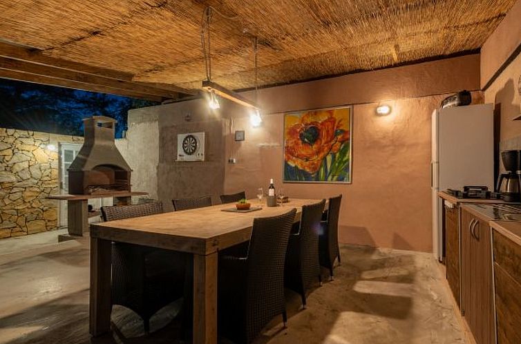 Vakantiehuis Holiday Home Burgija