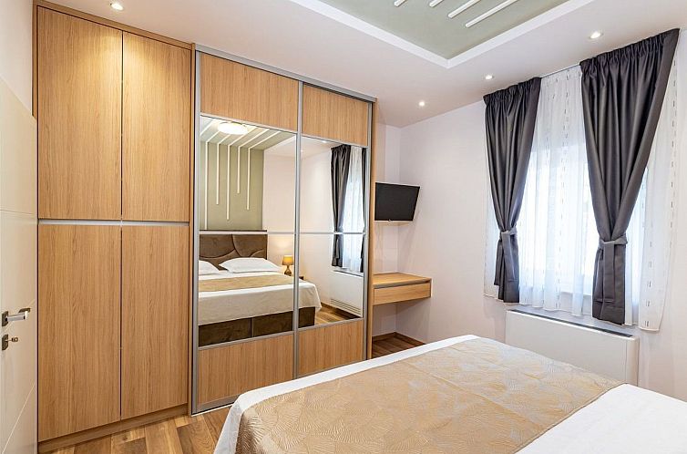 Vakantiehuis Dalmatinische Villa "Bocagnazzo" mit Pool