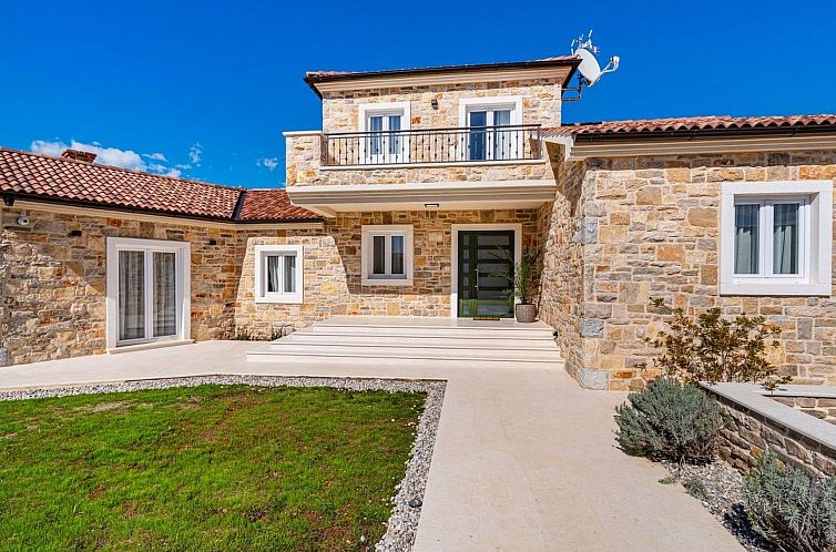Vakantiehuis Dalmatinische Villa "Bocagnazzo" mit Pool