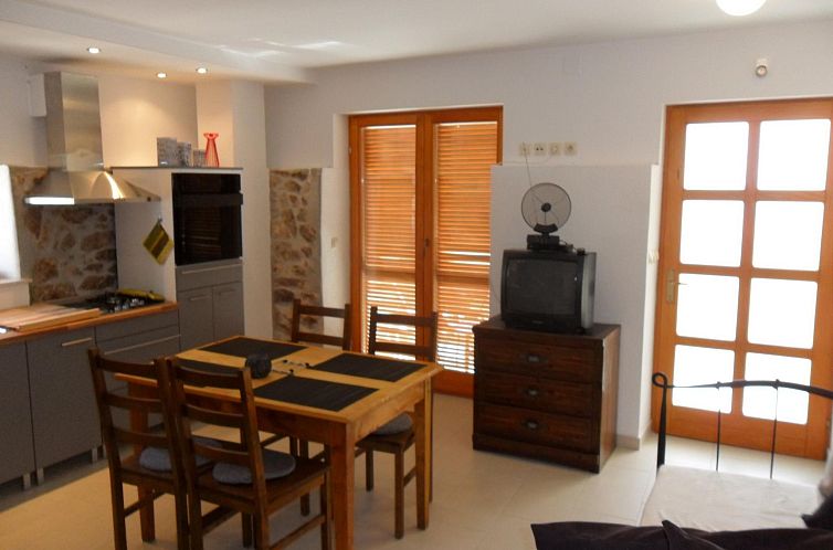 Appartement Große Ferienwohnung in Zadar mit Privatem Balko