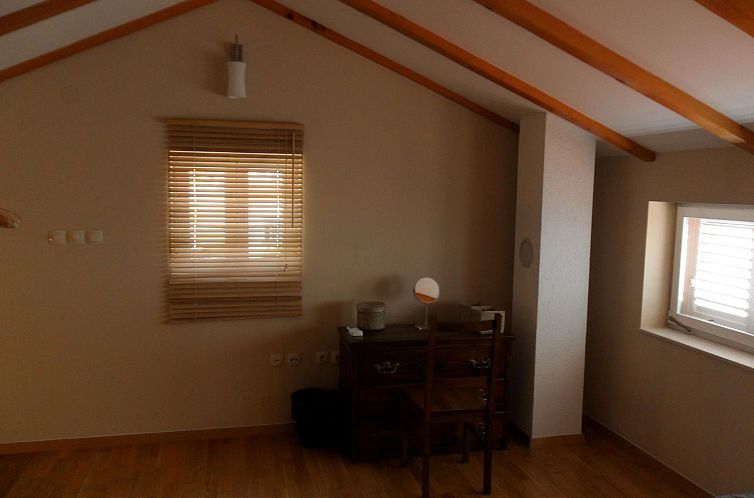 Appartement Große Ferienwohnung in Zadar mit Privatem Balko