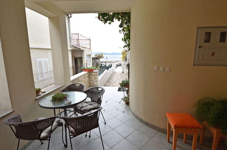 Appartement im Erdgeschoss mit Panorama-Blick