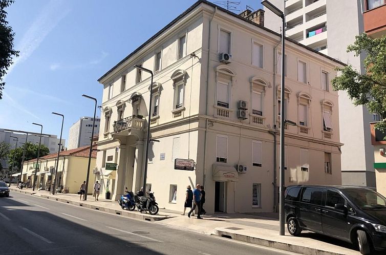 Unterkunft 1033962 - Appartement Dalmatien - Appartement Apartment Sara