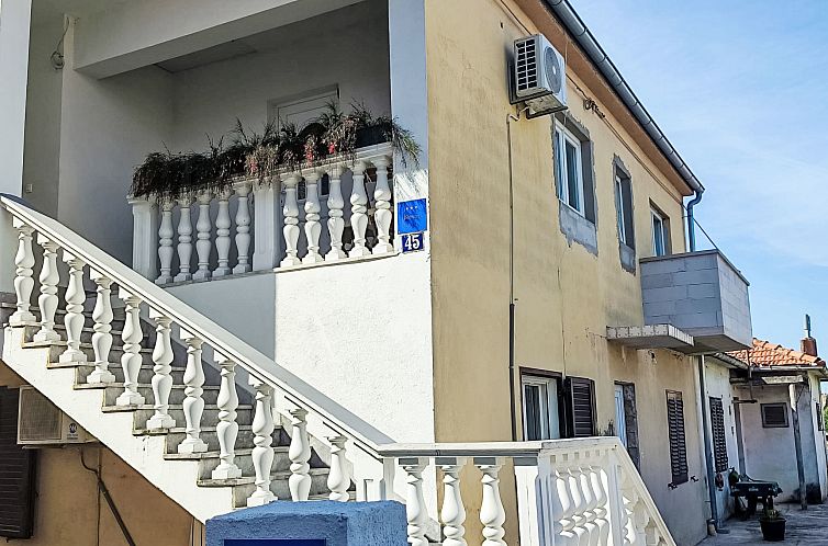 Appartement Frlea