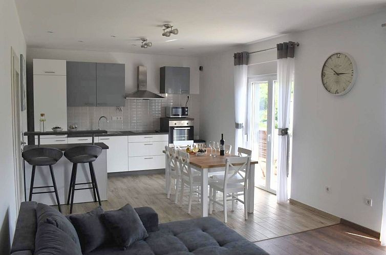 Appartement für 8 Personen ca. 120 m&sup2; in Dubrava, Dalm