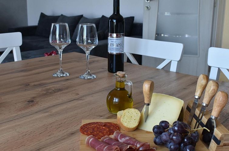 Appartement für 8 Personen ca. 120 m&sup2; in Dubrava, Dalm