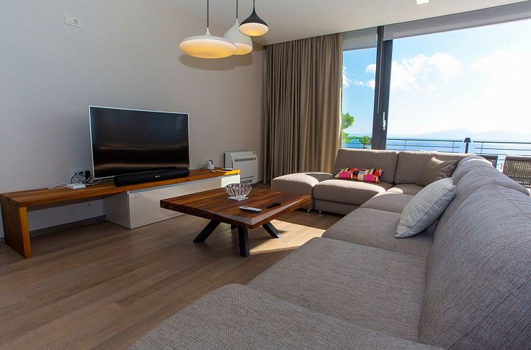 Vakantiehuis Villa Puntien am Meer mit privatem Pool
