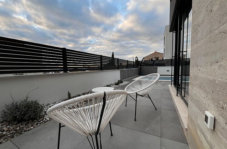 Vakantiehuis Oase mit Meerblick - Zadar Villa & Spa