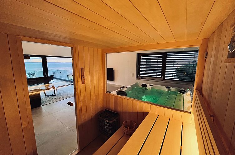 Vakantiehuis Oase mit Meerblick - Zadar Villa & Spa