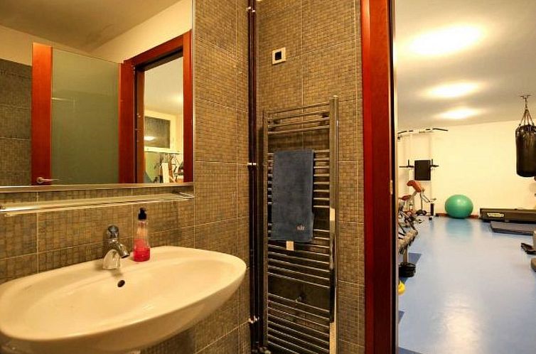 Vakantiehuis Magnificent Villa Clara with big pool