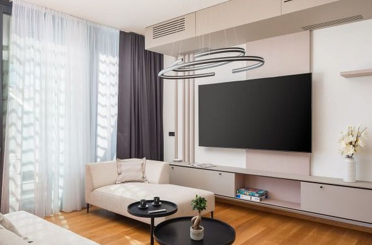 Vakantiehuis Villa Acacia with heated pool