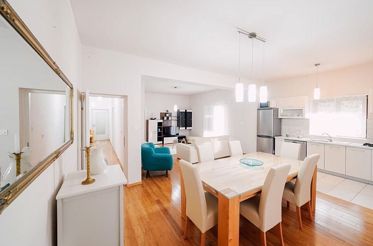 Appartement Wohnung mit Whirlpool