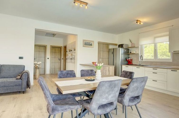 Vakantiehuis Holiday Home Bonato with pool