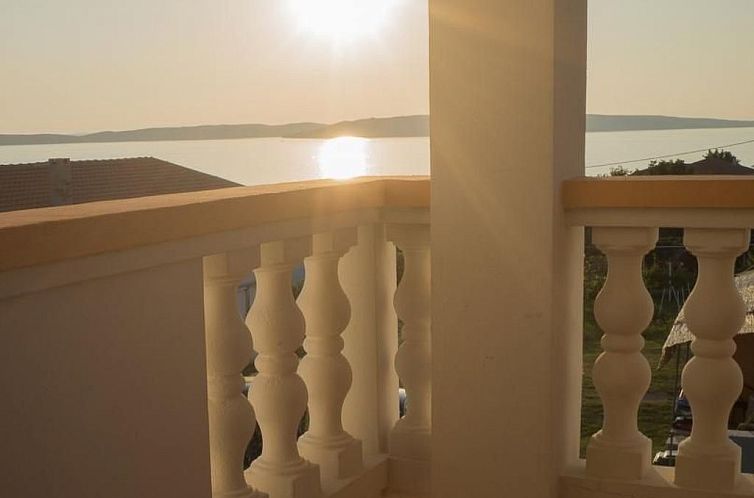 Appartement Komfortable Wohnung mit Balkon und Meerblick