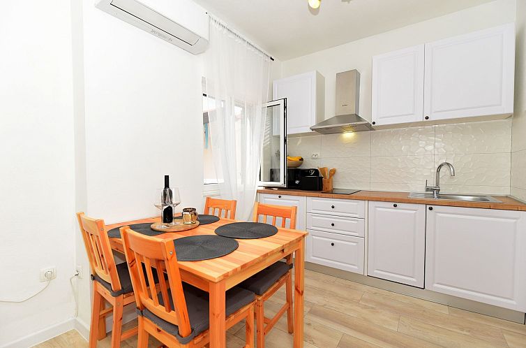Appartement Wohnung mit Garage
