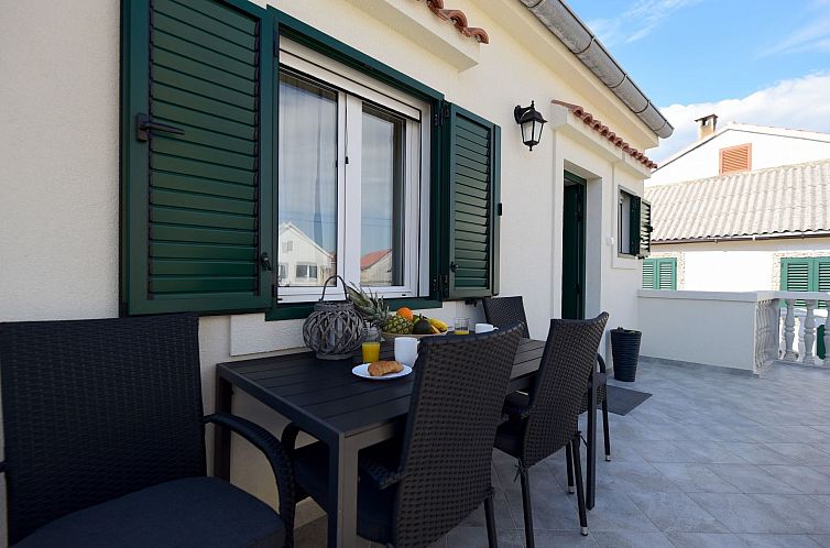 Appartement Wohnung mit Garage