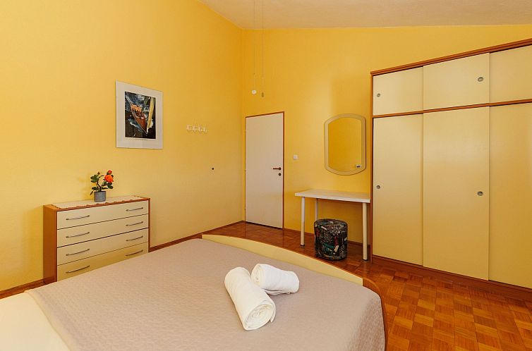 Appartement "Zara" mit Blick auf das Wasser