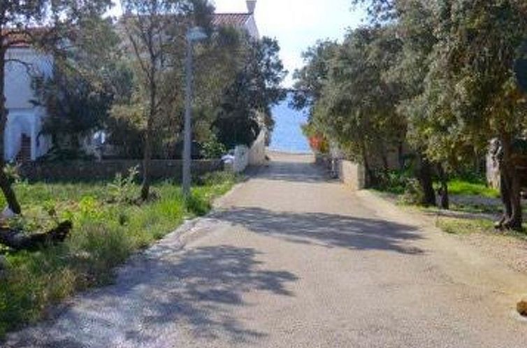 Appartement Große Wohnung in Mandre mit Grill und Terrasse