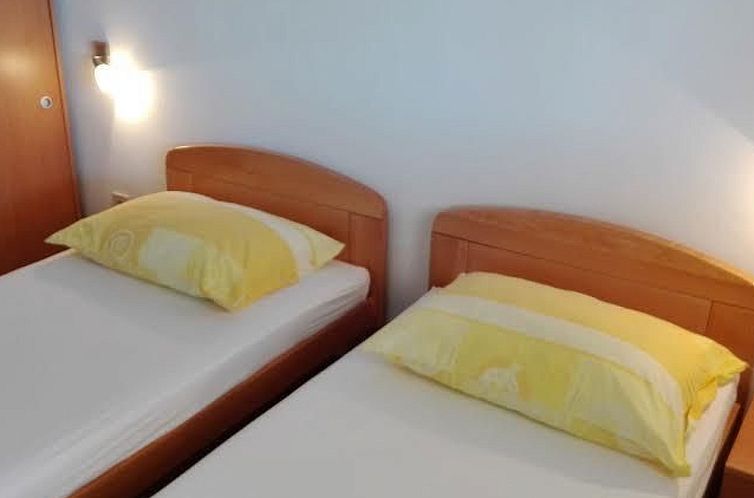 Appartement Mia Mandre für vier Personen