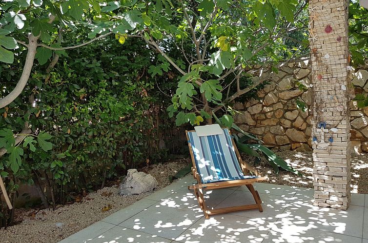 Appartement After All Wohnung mit Pool in Mandre, Pag