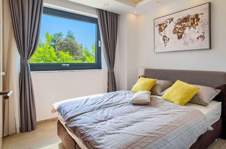 Vakantiehuis Beautiful villa Tamaria with heated pool