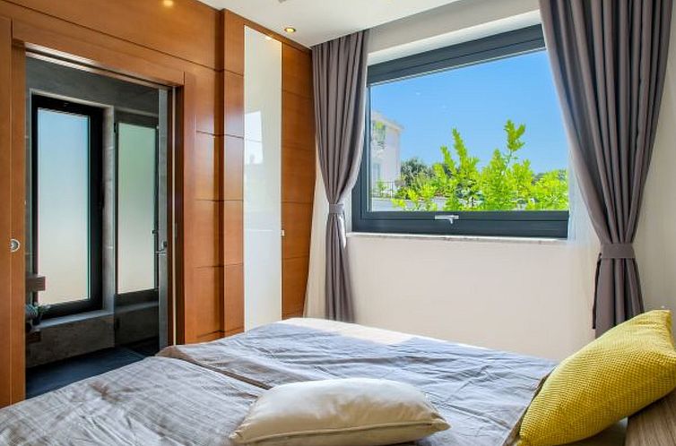 Vakantiehuis Beautiful villa Tamaria with heated pool